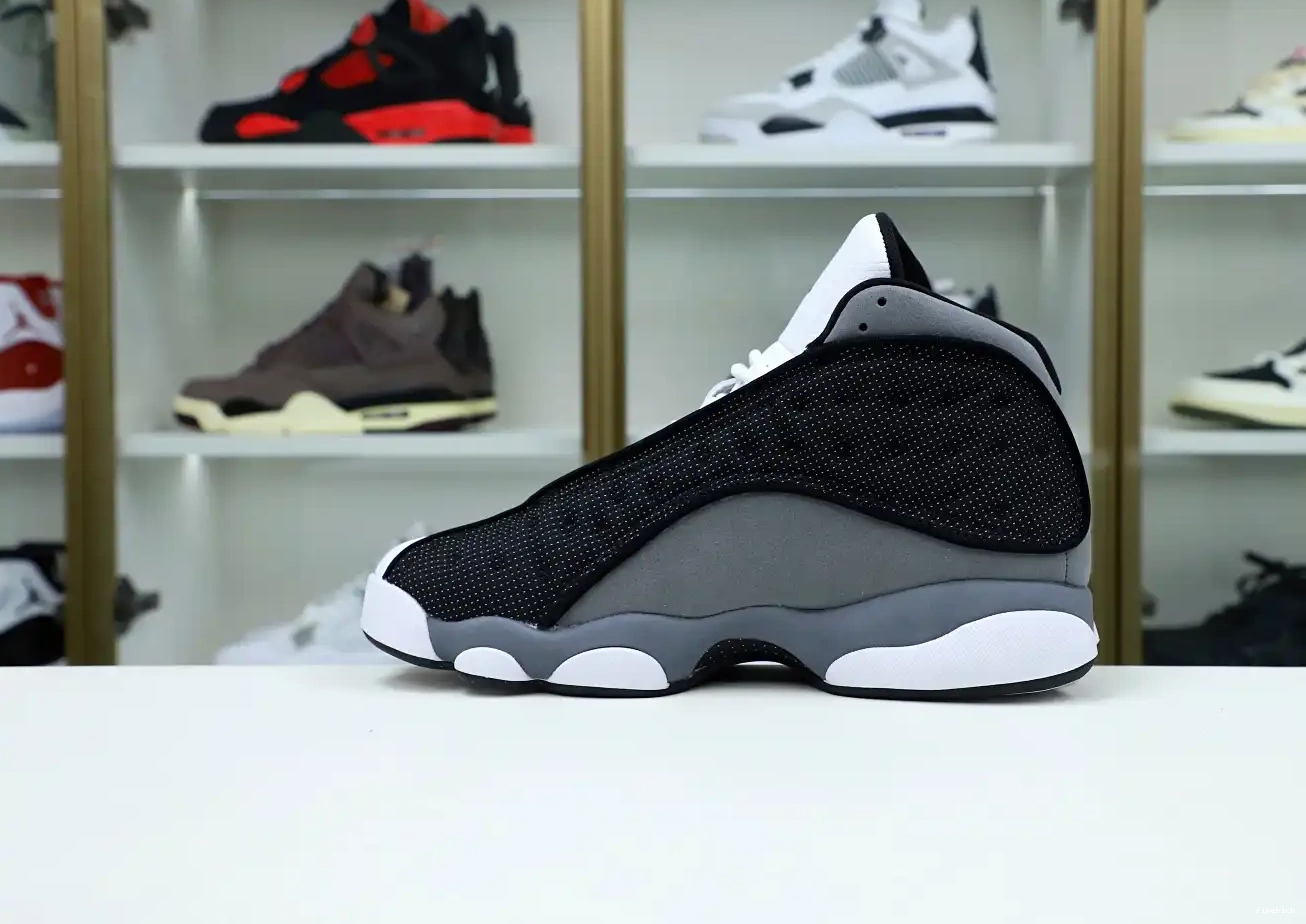 Jordan Retro 13 